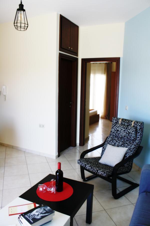 A Niko'S Place Ираклион Экстерьер фото